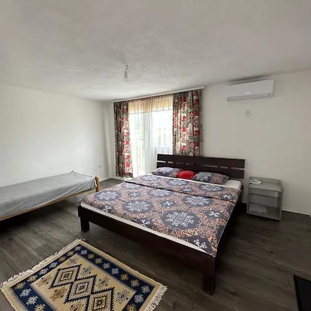 Apartment Apartman Tesnim