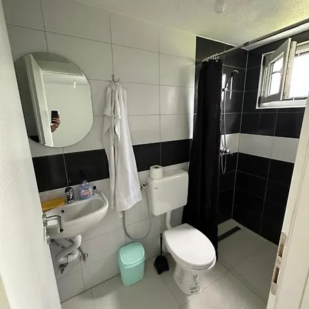 Apartman Tesnim