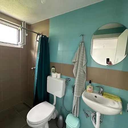Apartman Tesnim * Bihac